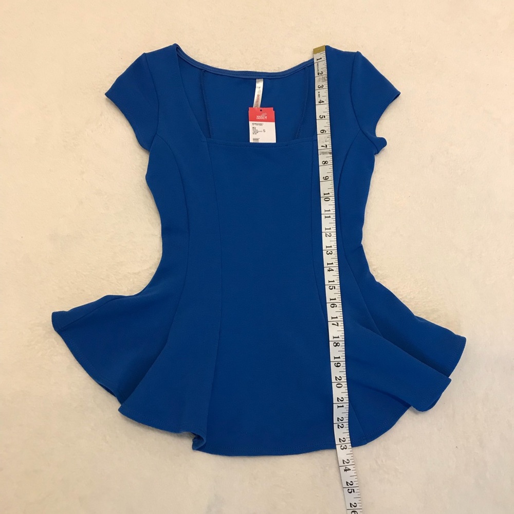 Blue form flattering blouse - Picture 4 of 8